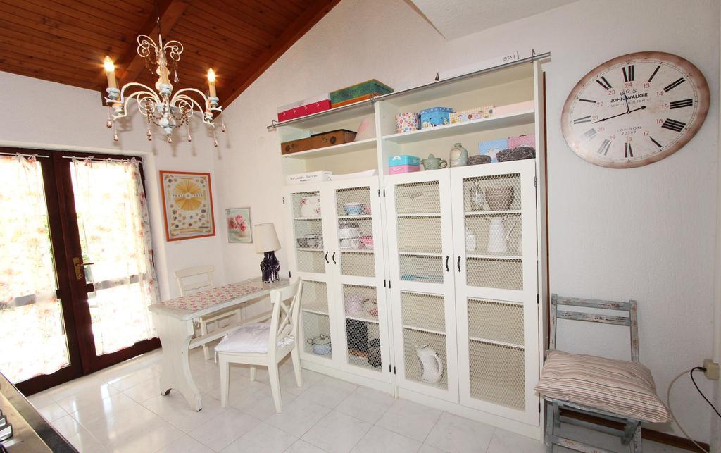 Apartments Apollonio Rovinj Exterior photo