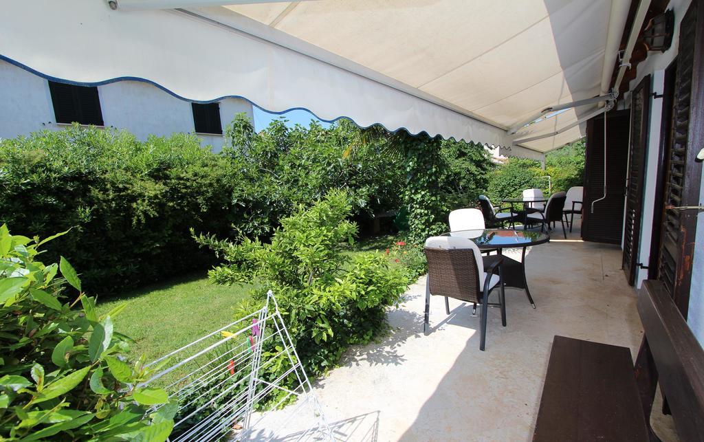 Apartments Apollonio Rovinj Exterior photo
